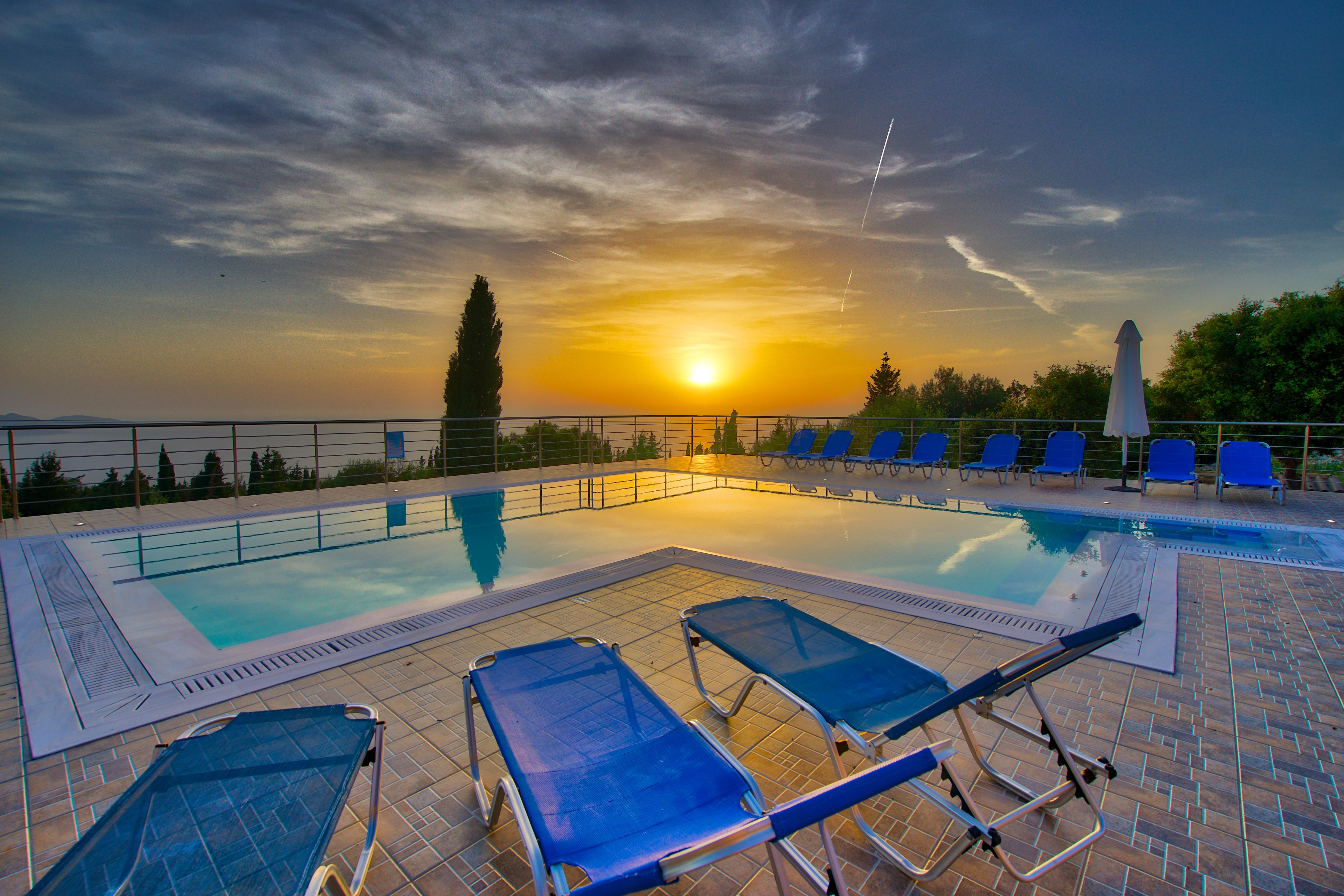 Studios Vrionis Panoramic Sunset Mesovounia  エクステリア 写真